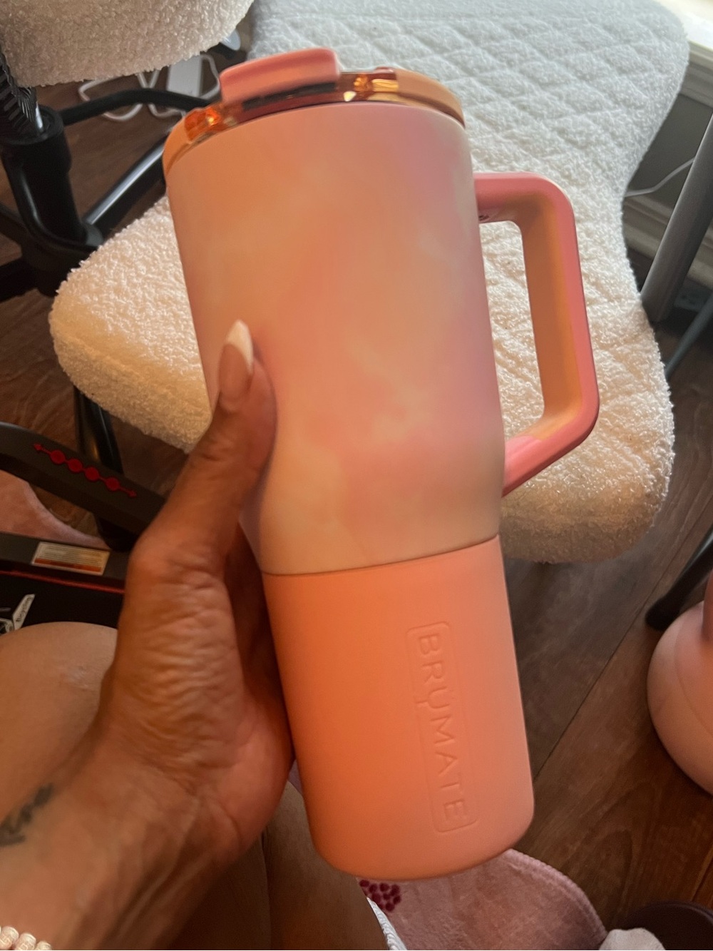 BruMate Muv Pink Ombre Insulated Travel Mug - 35 oz